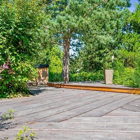 Lovely On An Elevated Natural Plot With Large Terraces, Spa, Sauna And A Hot Tub Close To Forest, And Ebeltofts Charming Ebeltoft