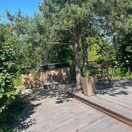 Lovely On An Elevated Natural Plot With Large Terraces, Spa, Sauna And A Hot Tub Close To Forest, And Ebeltofts Charming Ebeltoft